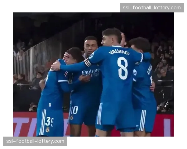 国家德比次回合前瞻:巴萨主场迎战皇马,西甲争冠天平或将倾斜 国家德比次回合前瞻:巴萨主场迎战皇马,西甲争冠天平或将倾斜